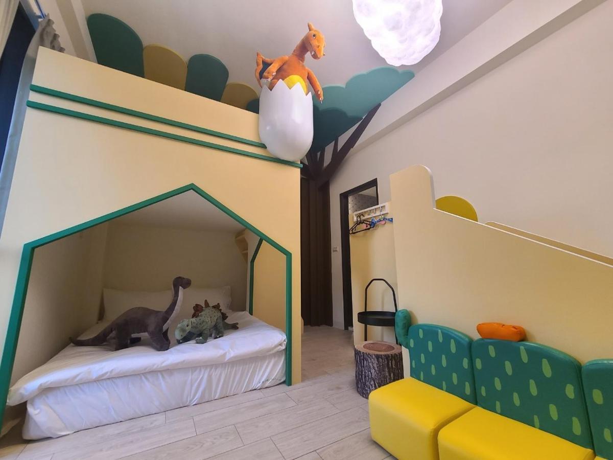 Sunlight Forest Homestay Tainan Luaran gambar